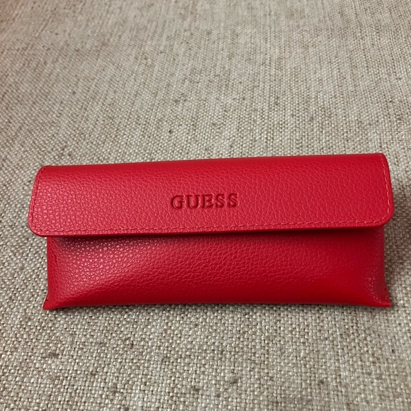 Guess Accessories - Guess red leather glasses case